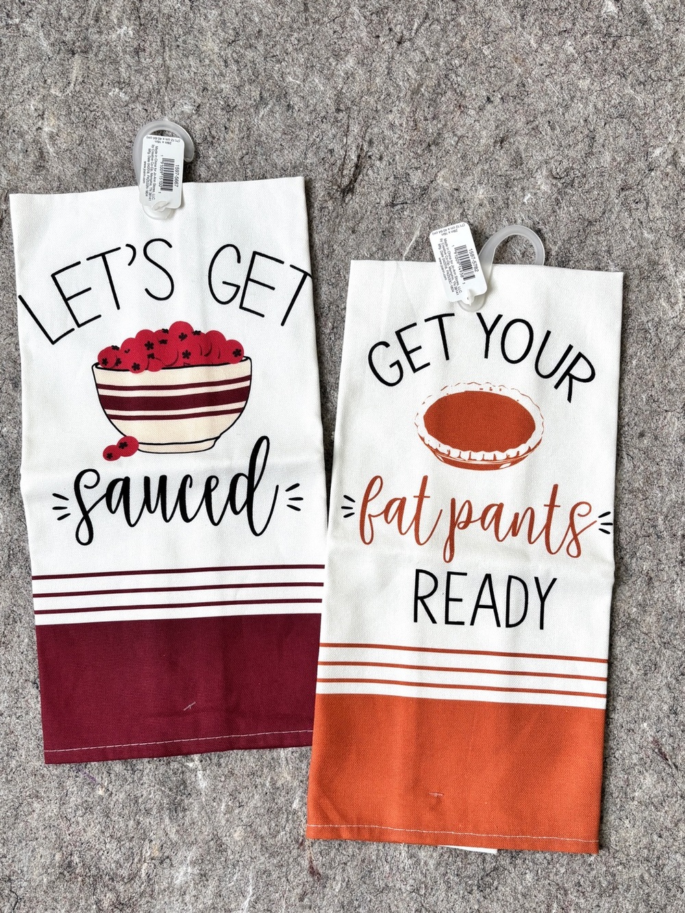 Thanksgiving food themed tea towels cranberries pumpkin pie 100% cotton